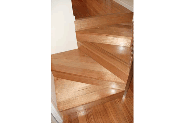 Custom staircases13
